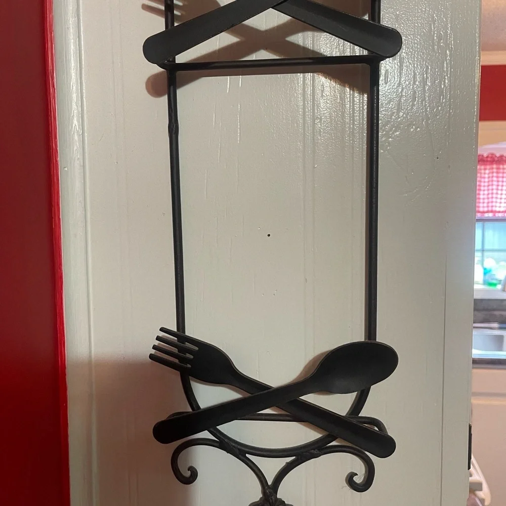 Brown/Black Metal Wall Decor Plate Display Holder